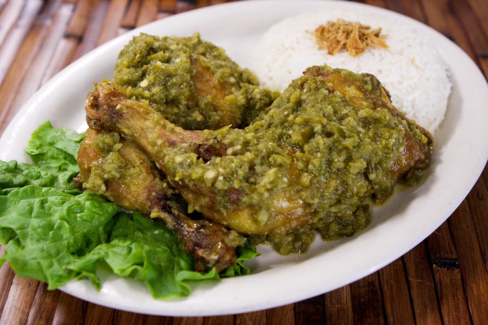 Masakan bebek rica rica cabe hijau
